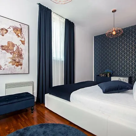 Appartement Design With Private Garage Rovinj