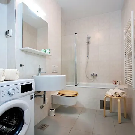 Design With Private Garage Appartement Rovinj